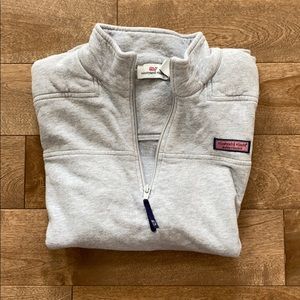 Vineyard Vines 1/4 zip sweatshirt